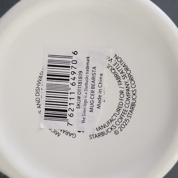 Starbucks NEW Holiday Bearista 2025 Mug With Hello Kitty Gift Card - Picture 7 of 10